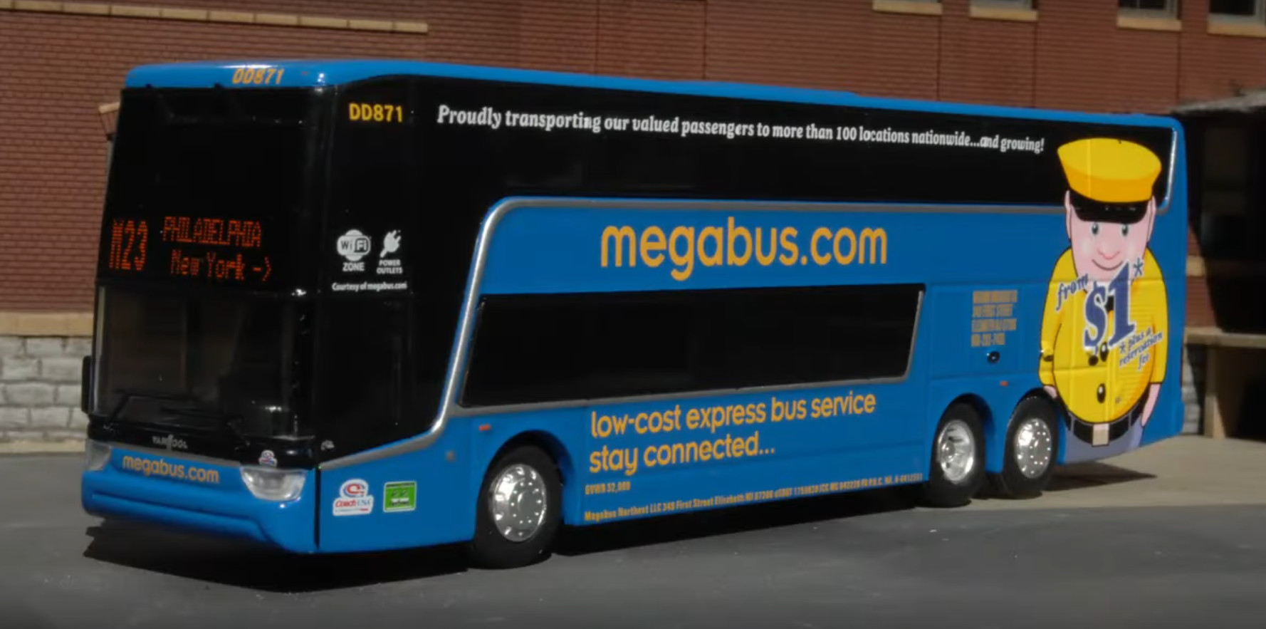 Iconic Replicas Megabus