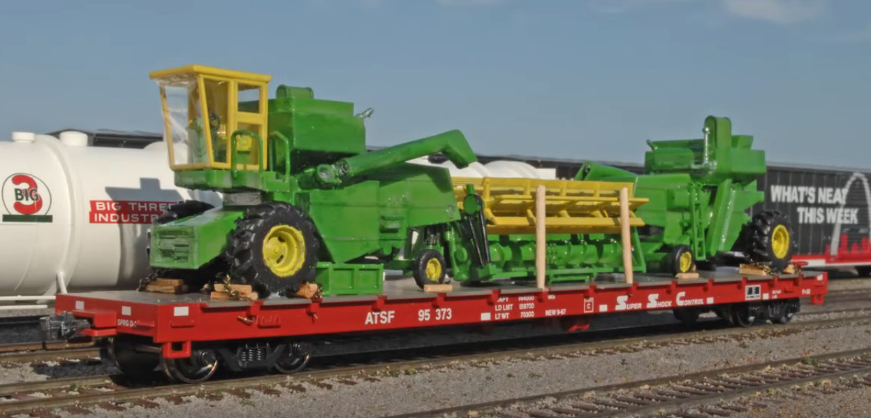 James Regier's Models John Deere Combine